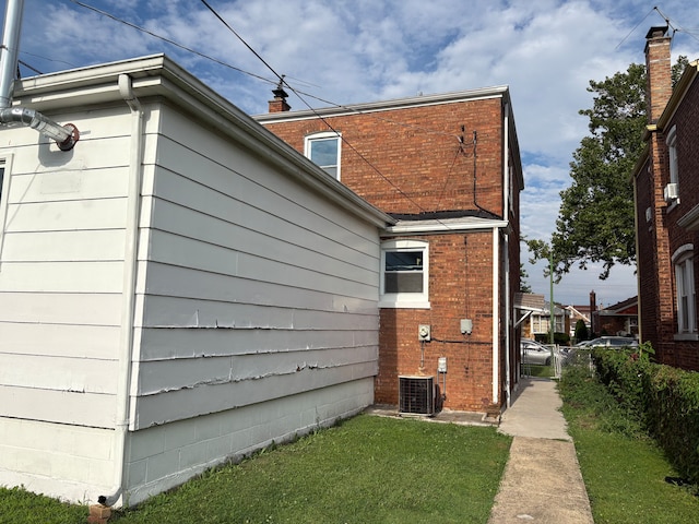 5314 S Lawndale Ave, Chicago, IL 60632 - photo 2