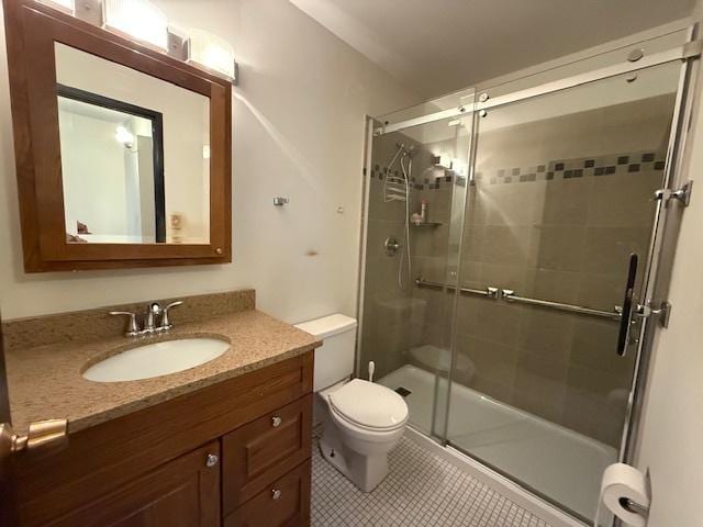 216 Shorewood Dr Unit 2C, Glendale Heights, IL 60139 - photo 2