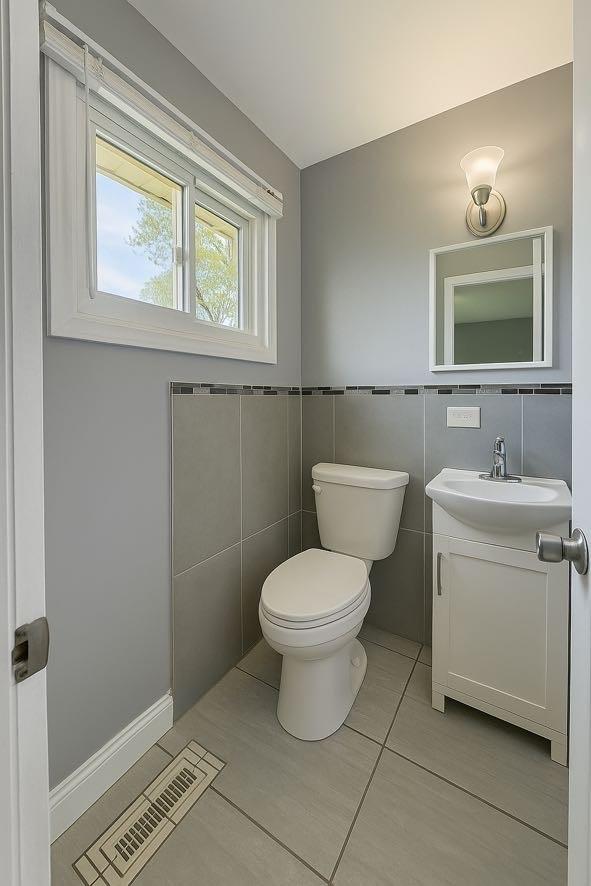 1262 Greenbay Ave, Calumet City, IL 60409 - photo 11
