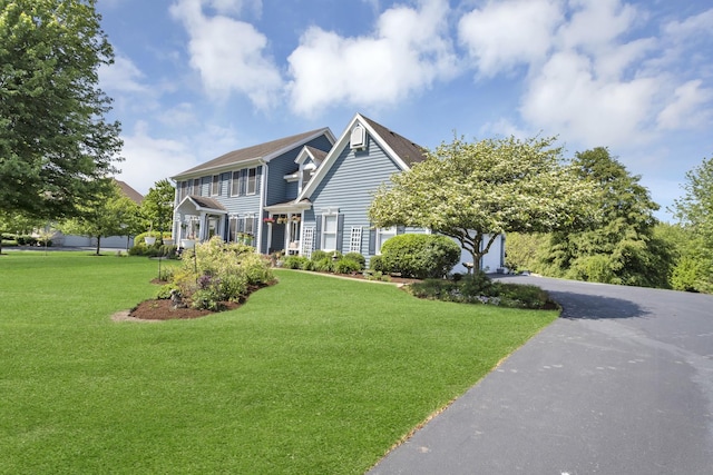 7N310 Ridge Line Rd, Saint Charles, IL 60175 - colonial home with a front lawn