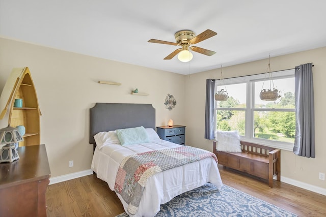 7N310 Ridge Line Rd, Saint Charles, IL 60175 - bedroom featuring wood finished floors, baseboards, and a ceiling fan