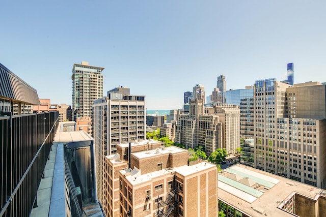 201 E Chestnut St Unit 3C, Chicago, IL 60611 - city view