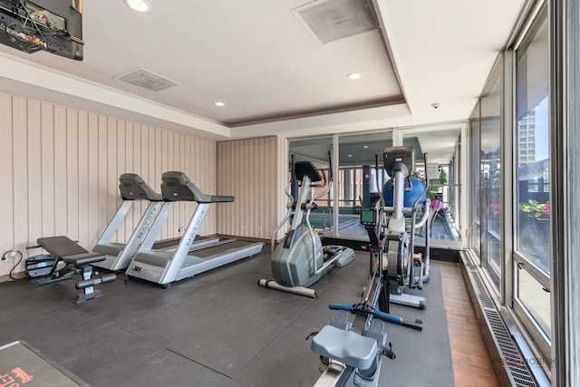 201 E Chestnut St Unit 3C, Chicago, IL 60611 - gym featuring expansive windows