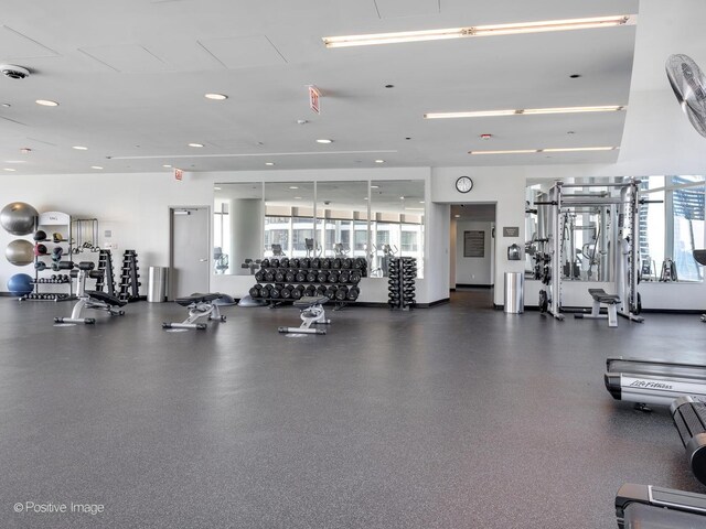 340 E Randolph St Unit 1304, Chicago, IL 60601 - gym featuring plenty of natural light and recessed lighting
