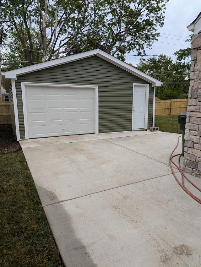 22521 Richton Square Rd, Richton Park, IL 60471 - detached garage with driveway