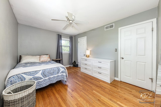 25 Olympus Dr, Naperville, IL 60540 - bedroom with light wood-style floors, baseboards, and a ceiling fan
