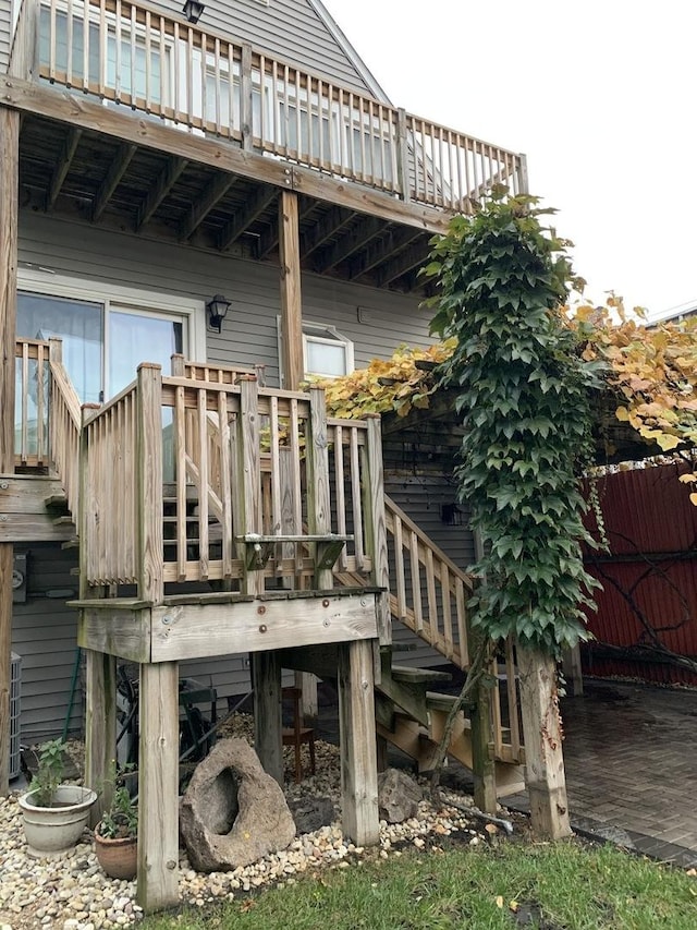 4308 N Whipple St, Chicago, IL 60618 - wooden terrace featuring stairs
