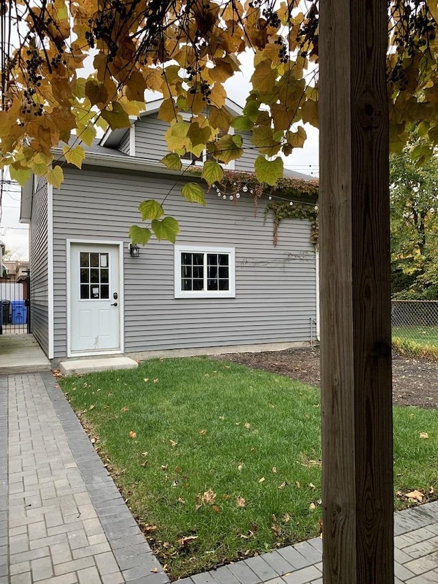 4308 N Whipple St, Chicago, IL 60618 - view of doorway to property