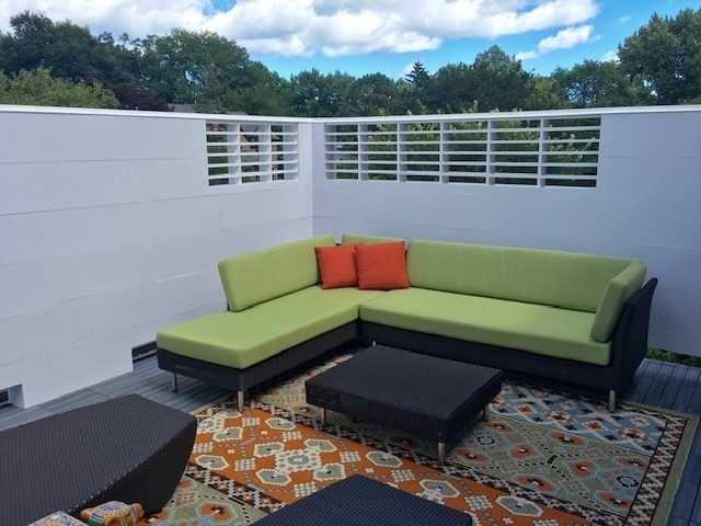 941 Harms Rd, Glenview, IL 60025 - view of patio with an outdoor hangout area