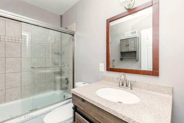 1826 Ohio Pkwy, Rockford, IL 61108 - full bath featuring vanity and bath / shower combo with glass door