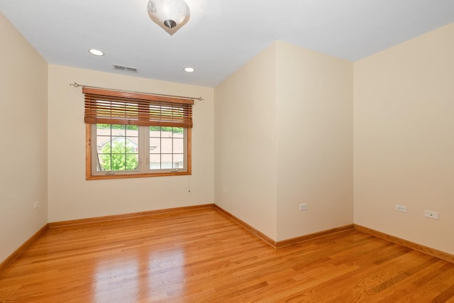 9403 Saratoga Ct, Hickory Hills, IL 60457 - empty room with light wood-style flooring, recessed lighting, and baseboards