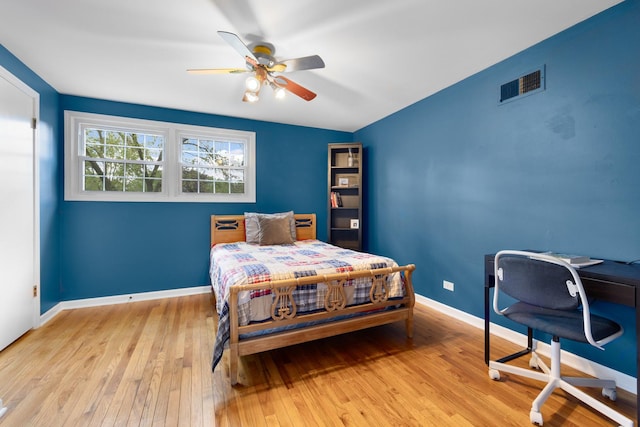 25W303 Gunston Ave, Naperville, IL 60540 - bedroom featuring light wood-style flooring, baseboards, and ceiling fan