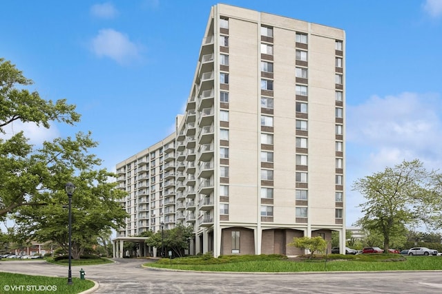 20 N Tower Rd Unit 3G, Oak Brook, IL 60523 - view of apartment building / complex