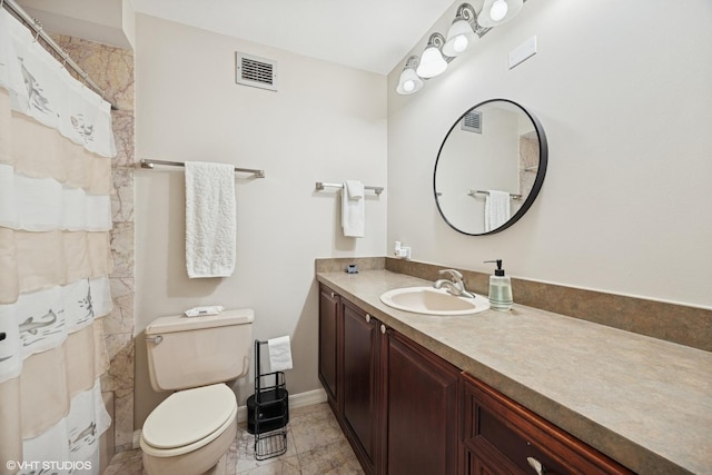 20 N Tower Rd Unit 3G, Oak Brook, IL 60523 - full bathroom with vanity, toilet, baseboards, and a shower with shower curtain