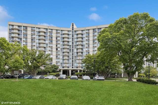 20 N Tower Rd Unit 3G, Oak Brook, IL 60523 - view of apartment building / complex featuring uncovered parking