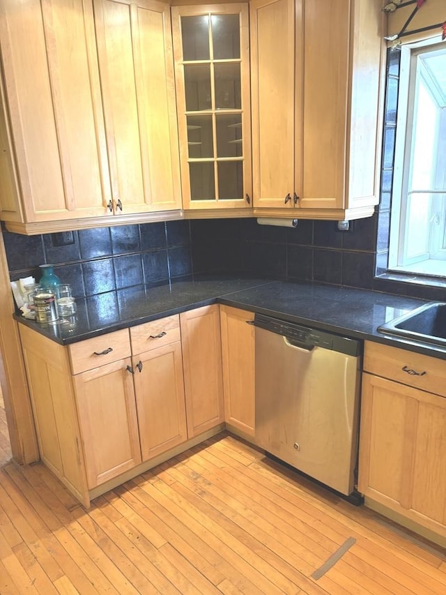 7713 S Cornell Ave, Chicago, IL 60649 - photo 8