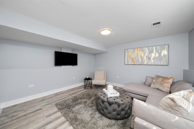 473 W Verret St, Elmhurst, IL 60126 - living area with wood finished floors and baseboards