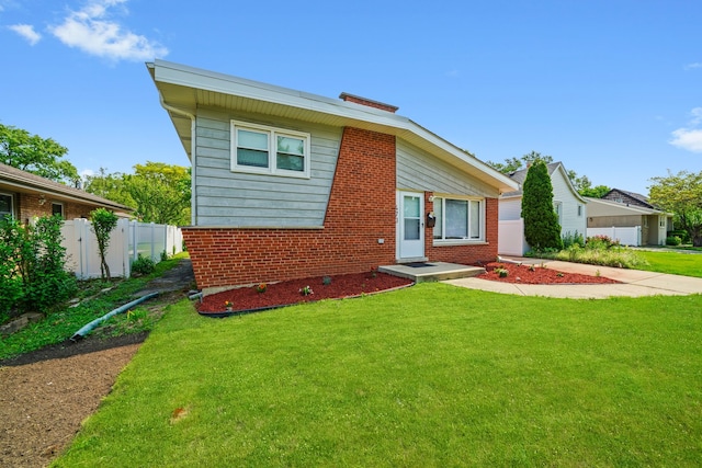 473 W Verret St, Elmhurst, IL 60126 - view of front of house featuring brick siding