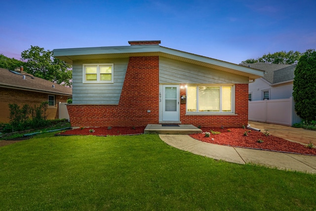 473 W Verret St, Elmhurst, IL 60126 - bungalow-style home with brick siding