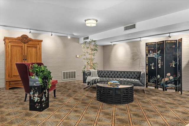 1534 Mcdaniels Ave Unit 4B, Highland Park, IL 60035 - lobby featuring brick wall