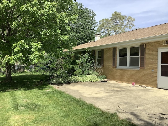404 W Francis Rd, New Lenox, IL 60451 - view of grassy yard with a patio