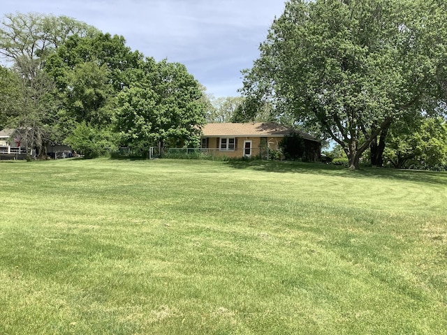 404 W Francis Rd, New Lenox, IL 60451 - view of grassy yard