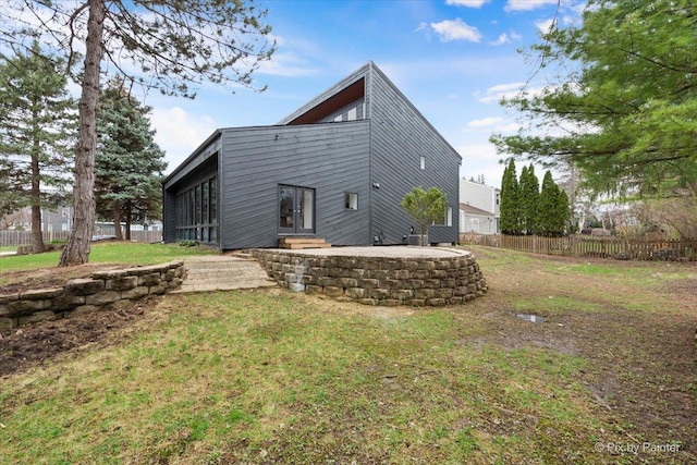 1520 Silver Maple Ct, Naperville, IL 60563 - view of rear view of house