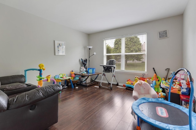 3092 Serenity Ln, Naperville, IL 60564 - playroom featuring wood finished floors and baseboards