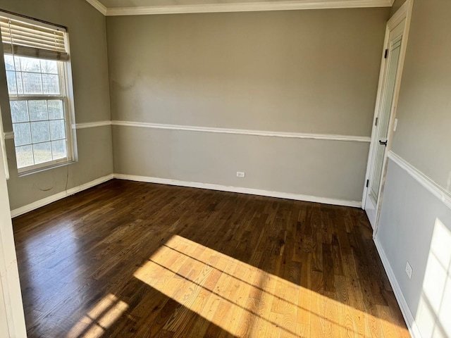 3292 Bromley Ln, Aurora, IL 60502 - unfurnished room featuring crown molding, wood finished floors, and baseboards