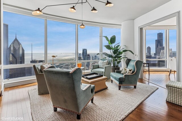 401 N Wabash Ave Unit 54E, Chicago, IL 60611 - sunroom / solarium featuring a skyline view