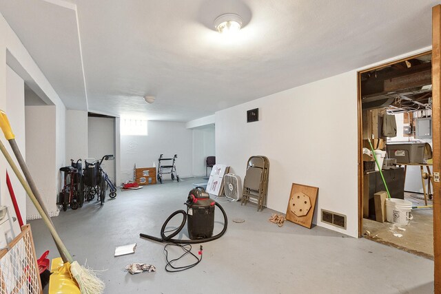 18122 Wentworth Ave, Lansing, IL 60438 - basement with electric panel