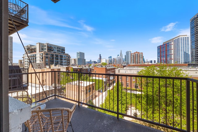 320 E 21st St Unit 402, Chicago, IL 60616 - balcony featuring a view of skyline
