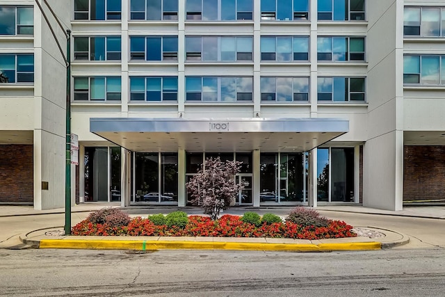 1700 E 56th St Unit 904, Chicago, IL 60637 - view of property