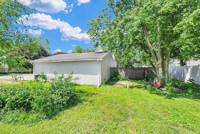 509 S Main St, Homer, IL 61849 - view of yard