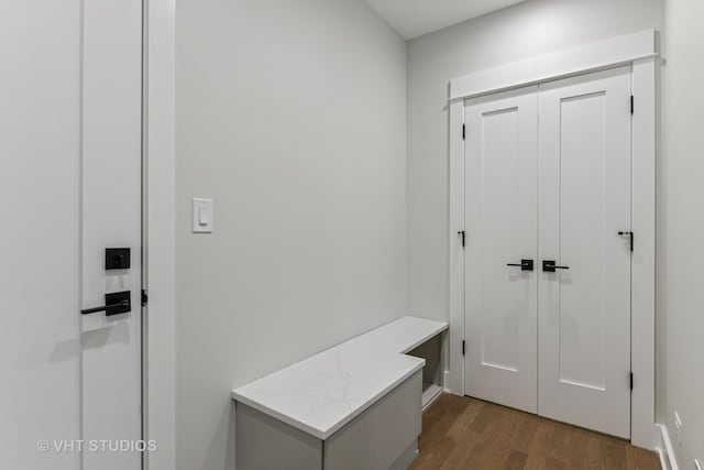 1527 N Louise Ln, Palatine, IL 60067 - mudroom with wood finished floors