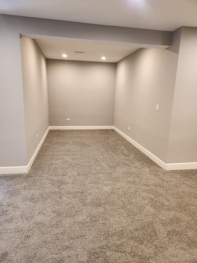 6704 Whisper Glen Dr, Plainfield, IL 60586 - finished basement with carpet flooring and recessed lighting