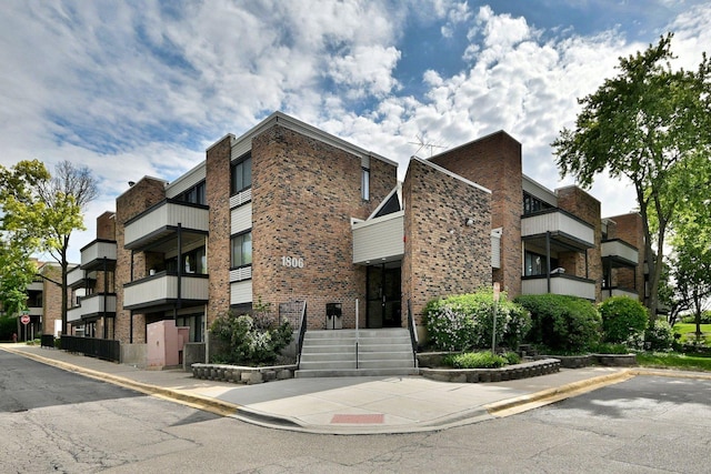 1806 Hemlock Pl Unit 105, Schaumburg, IL 60173 - view of property