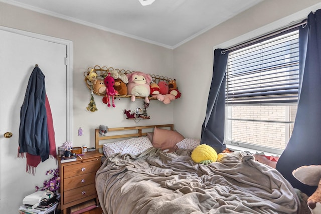 530 Michigan Ave Unit 3E, Evanston, IL 60202 - bedroom with ornamental molding