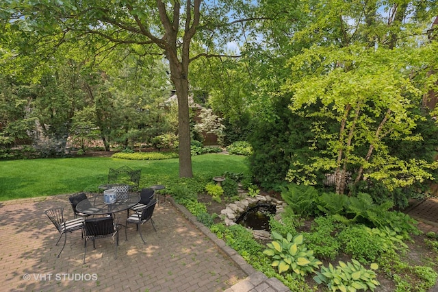 539 N E Ave, Oak Park, IL 60302 - view of patio / terrace with outdoor dining space