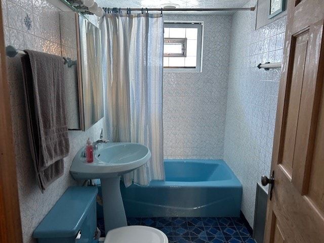 3832 N Nora Ave, Chicago, IL 60634 - bathroom with tile patterned flooring and shower / bath combo