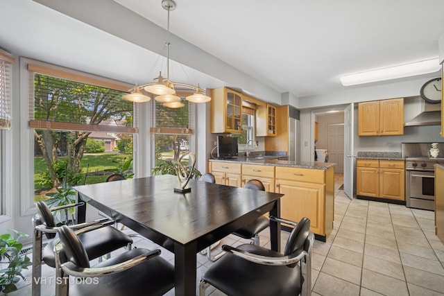 4216 Yorkshire Ln, Northbrook, IL 60062 - dining area featuring light tile patterned floors