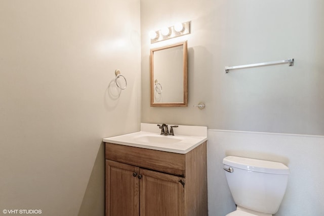 942 E Old Willow Rd Unit 101, Prospect Heights, IL 60070 - bathroom featuring toilet and vanity