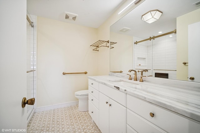 407 Ashland Ave Unit 6H, River Forest, IL 60305 - full bath featuring baseboards, vanity, toilet, a tile shower, and tile patterned floors