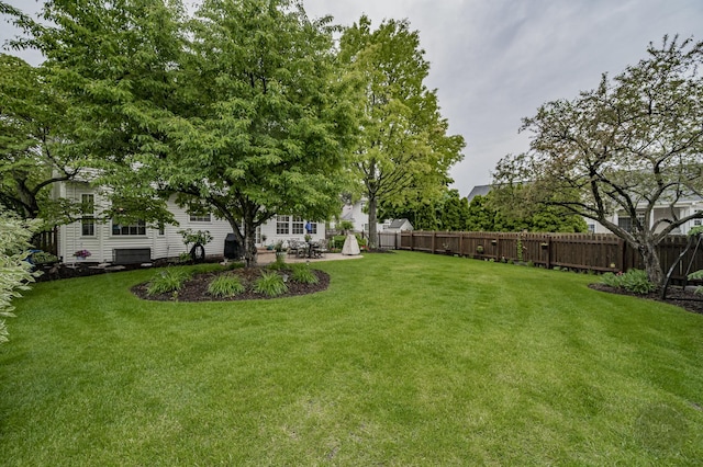 2693 Barrington Dr, Aurora, IL 60503 - view of yard with a patio area
