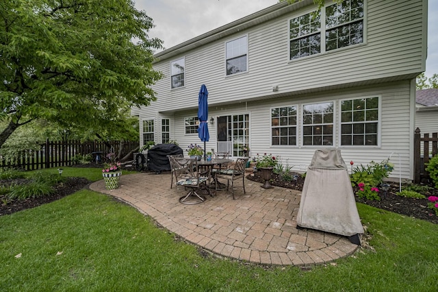 2693 Barrington Dr, Aurora, IL 60503 - back of property with a patio area