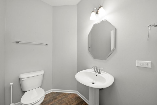1413 N Charles Ave, Naperville, IL 60563 - half bath featuring toilet, wood finished floors, and baseboards