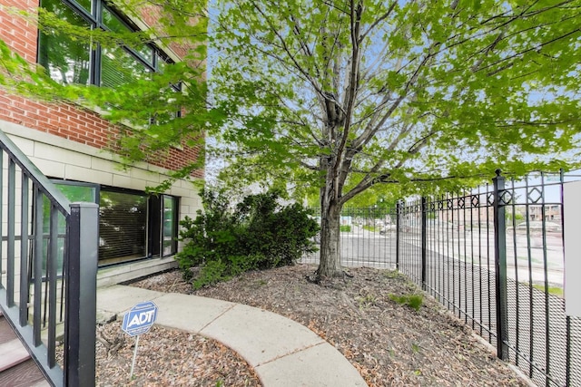 3159 W Washington Blvd, Chicago, IL 60612 - view of yard