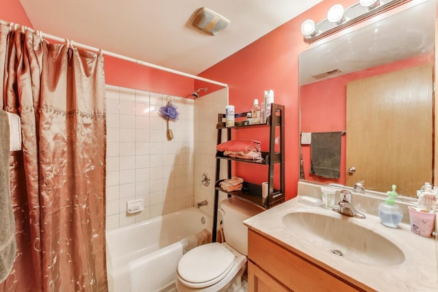 3159 W Washington Blvd, Chicago, IL 60612 - full bathroom featuring shower / bath combo with shower curtain, vanity, and toilet