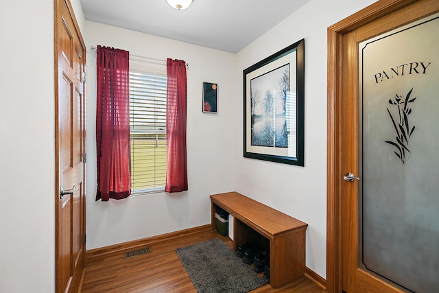 2609 E 1500s Rd, Kankakee, IL 60901 - mudroom featuring baseboards and wood finished floors