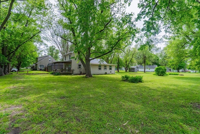 323 N 2nd Ave, Chenoa, IL 61726 - view of grassy yard